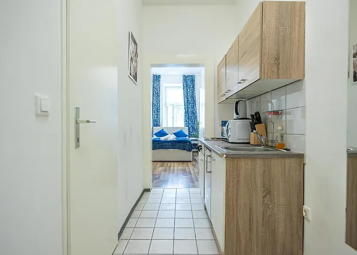 Διαμέρισμα Modern Comforts: Chic Centrally Located